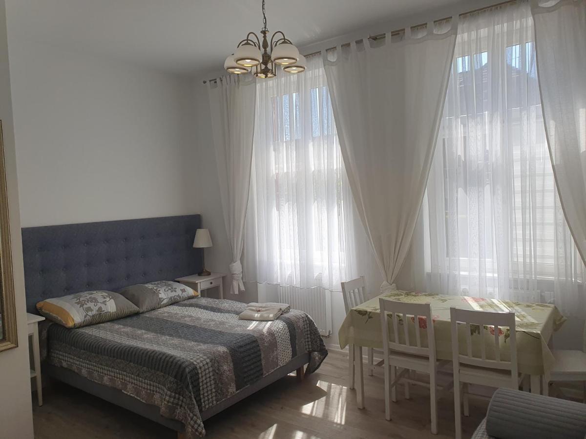 Viator Apartment Устка Екстериор снимка