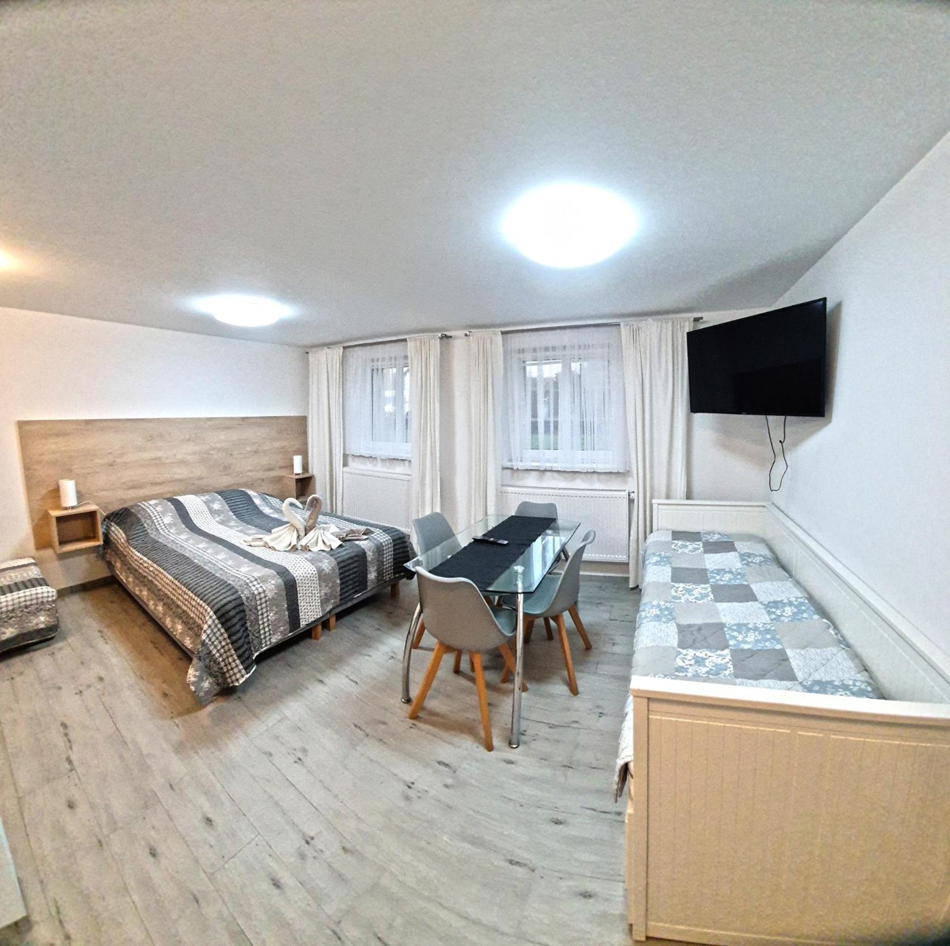 Viator Apartment Устка Екстериор снимка